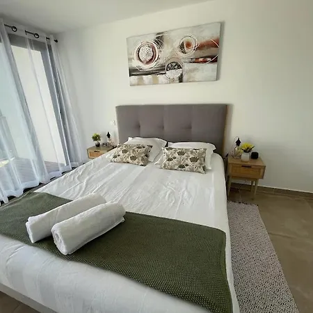 La Rondina Vue Mer, Piscine Et à Pied.