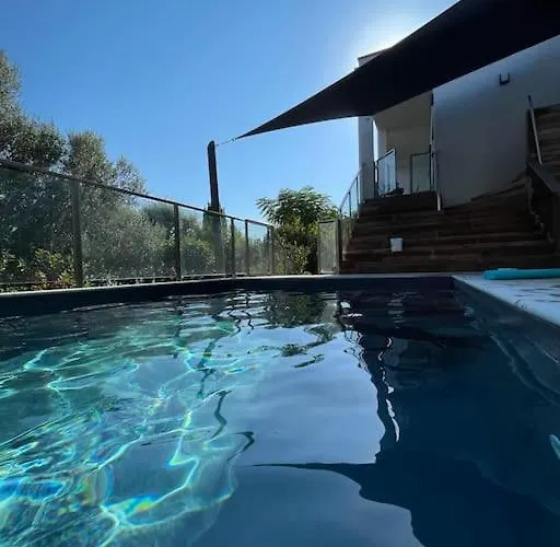 La Rondina Vue Mer, Piscine Et A Pied.